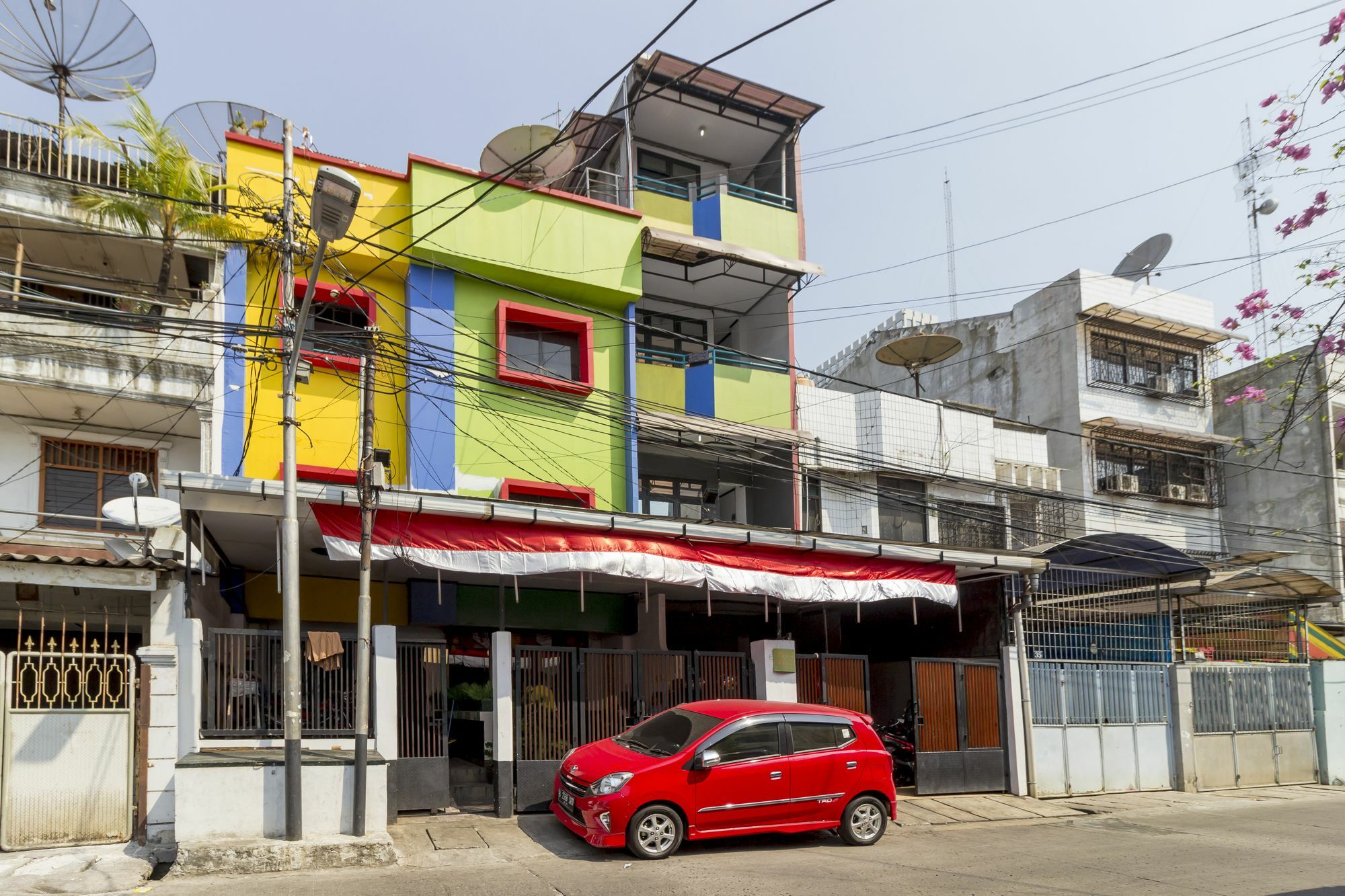 Reddoorz Near Gajah Mada Plaza 2 Hotel Джакарта Екстериор снимка
